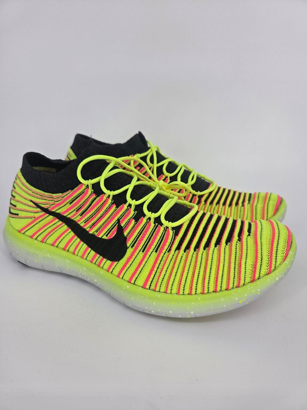 NEW Nike Women's Free Run Motion Flyknit OC NEON Yellow Running Shoe US Size 9.5